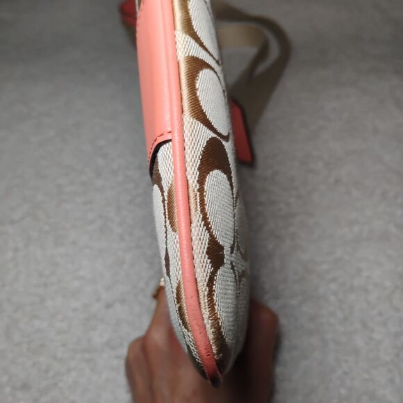 COACH Heritage Signature Stripe Swingpack F4886 Orange/Coral Logo Fall Mini - Picture 5 of 15